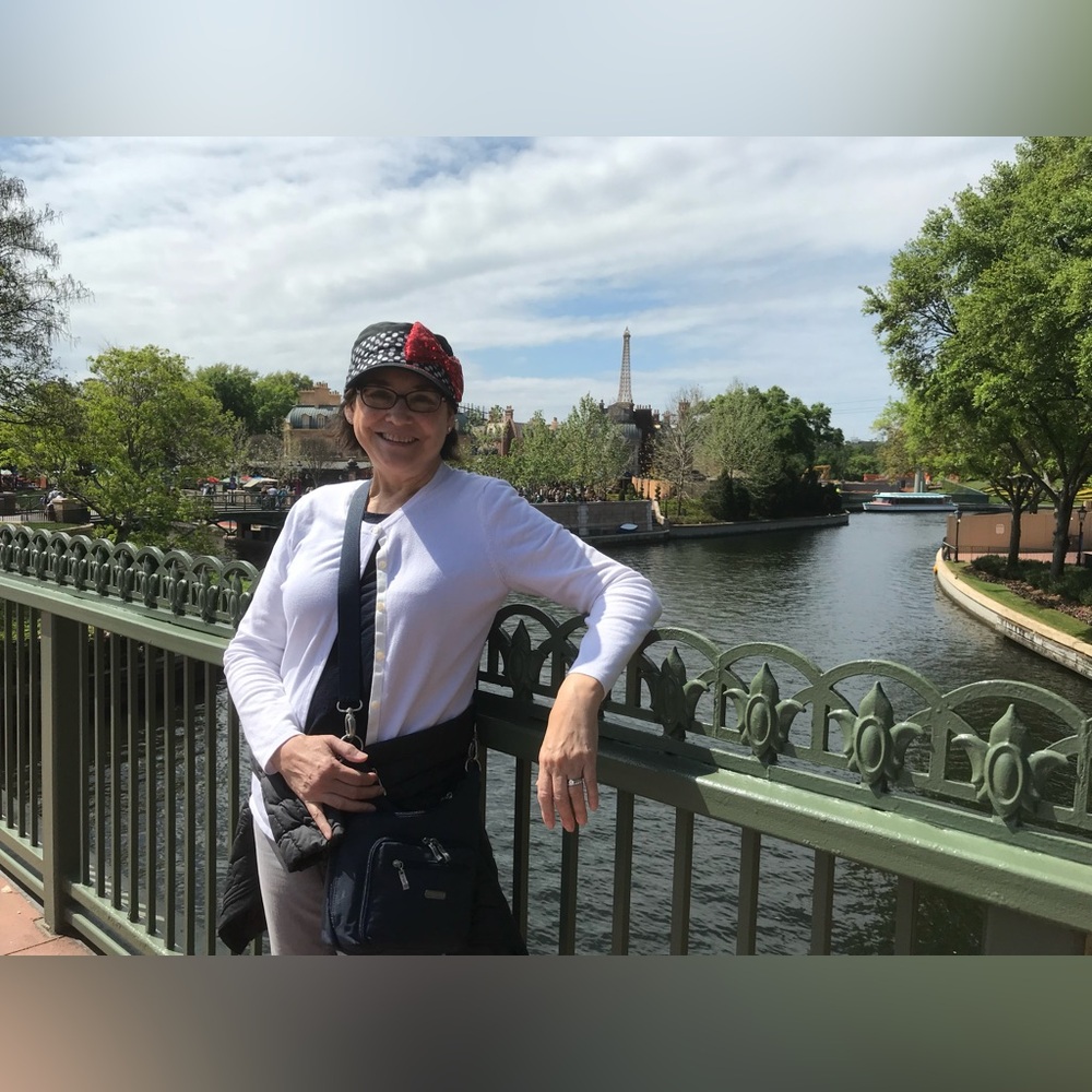 Meet your Posher, Donna